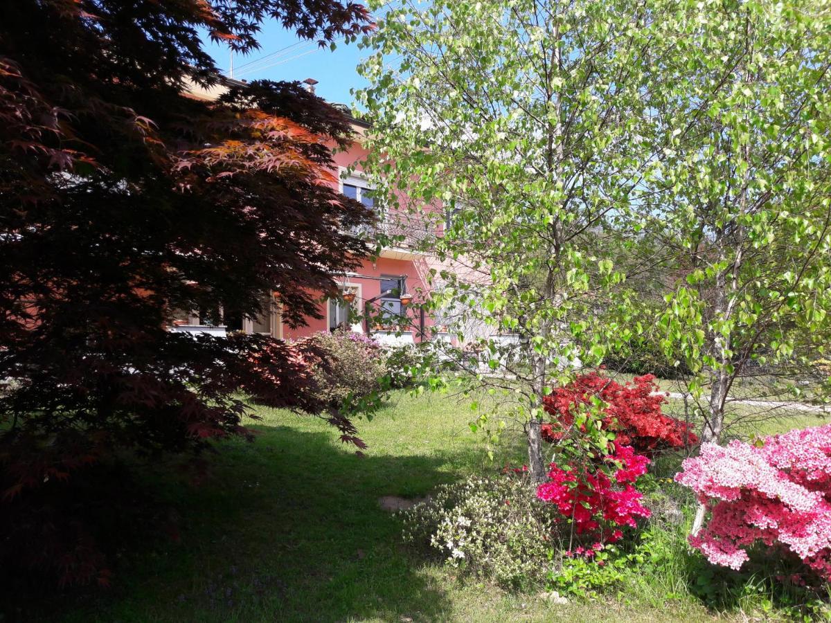 La Rosa Tra I Laghi B&B Meina Buitenkant foto